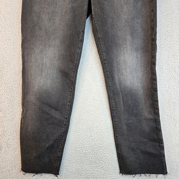 Old Navy Sky-Hi Straight Raw Hem Denim Jeans Sz 8 Distressed Secret Slim Pockets - Picture 4 of 11